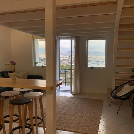 Zefi's Loft With A View The Sea At Mikrolimano In